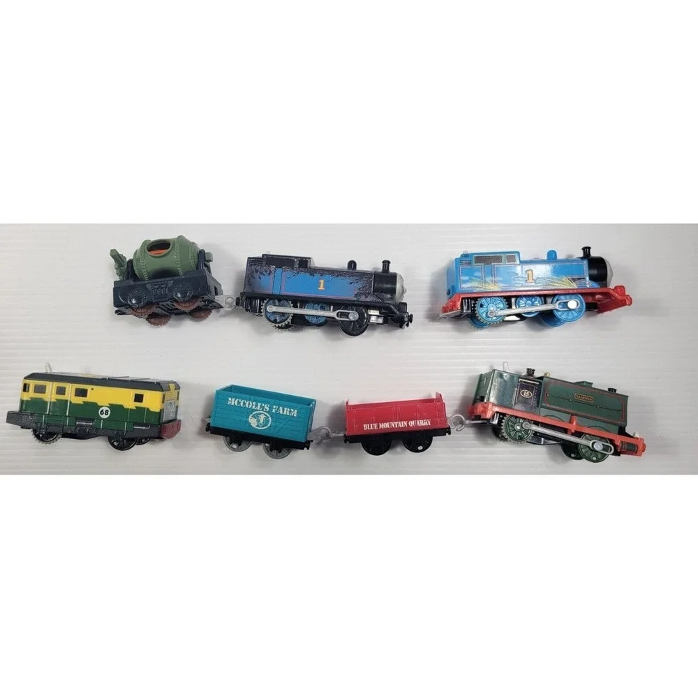Lot of 4 Mattel‎ 2013 Thomas Train Friends Trackmaster w/ Carts Motorized Tested